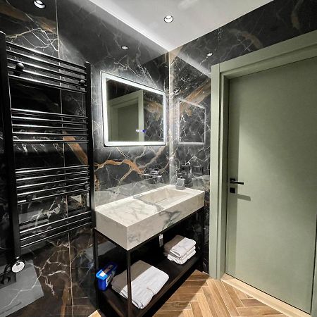 Queens Luxury Apartments تيرانا المظهر الخارجي الصورة