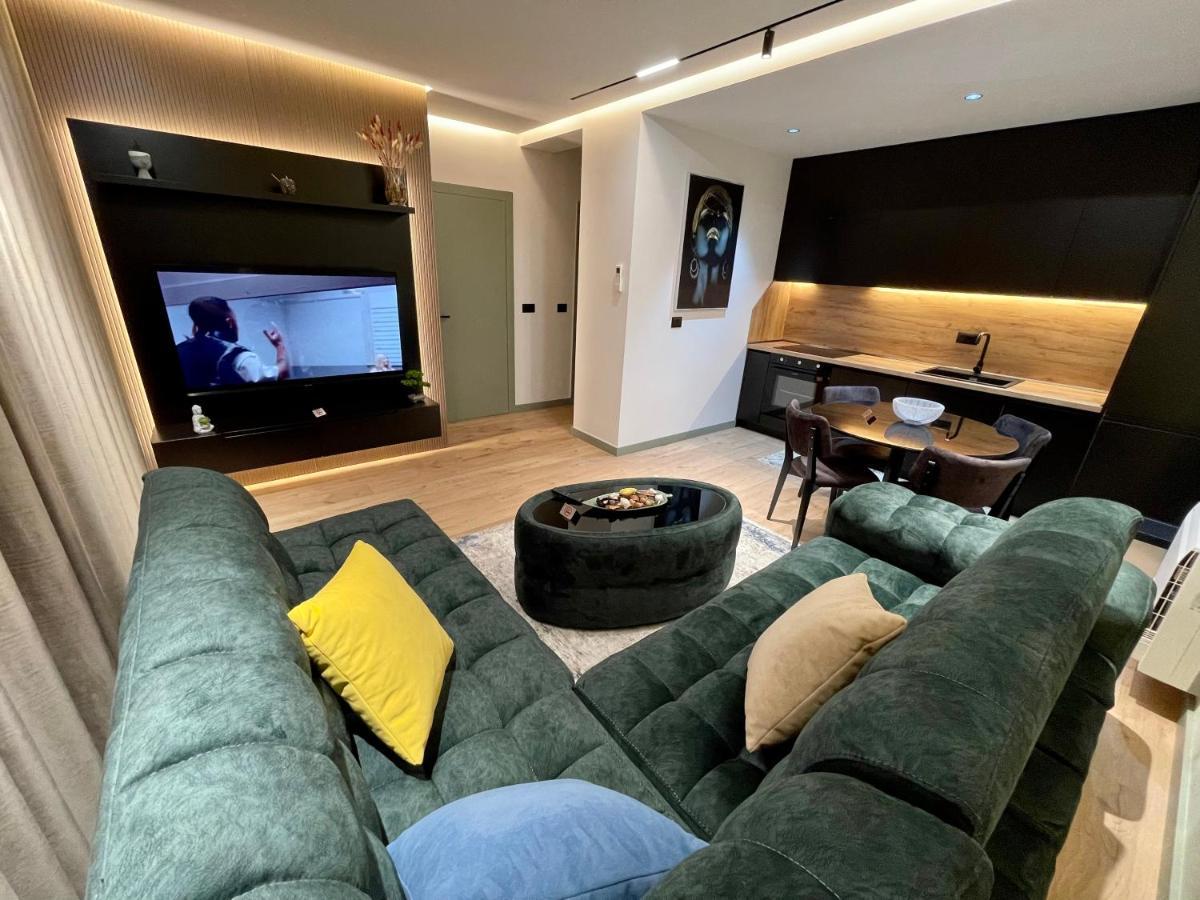 Queens Luxury Apartments تيرانا المظهر الخارجي الصورة