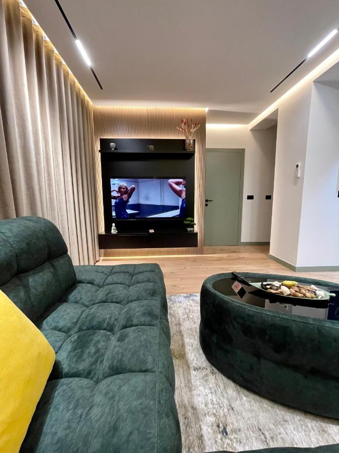 Queens Luxury Apartments تيرانا المظهر الخارجي الصورة