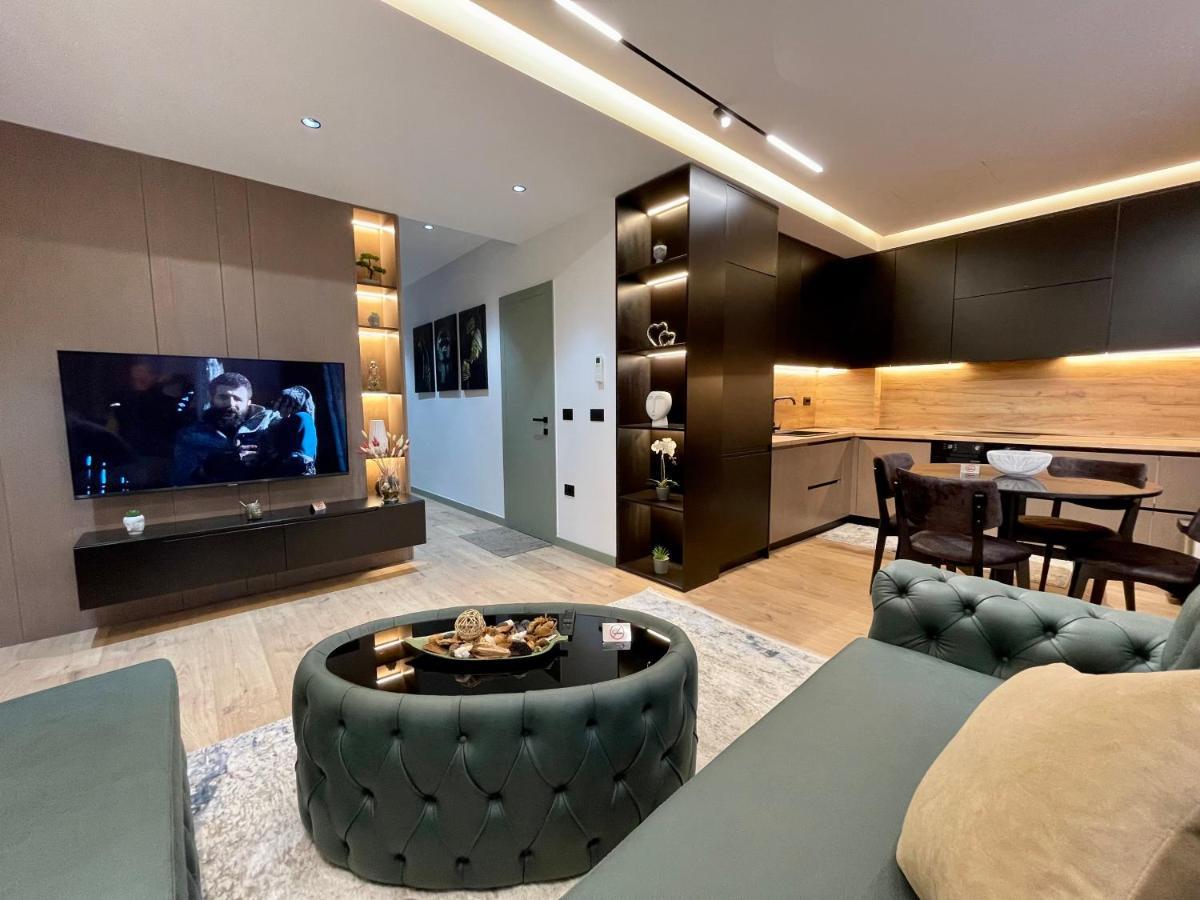 Queens Luxury Apartments تيرانا المظهر الخارجي الصورة