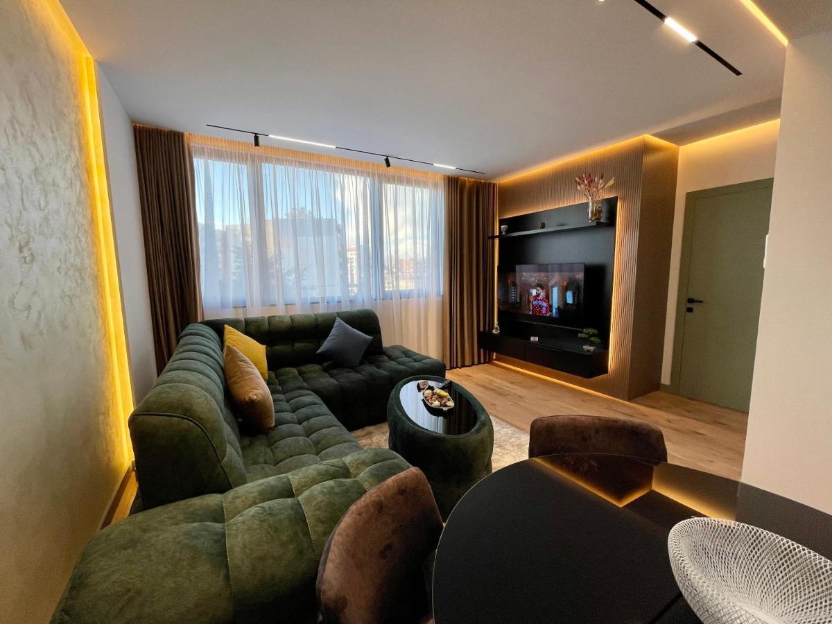 Queens Luxury Apartments تيرانا المظهر الخارجي الصورة