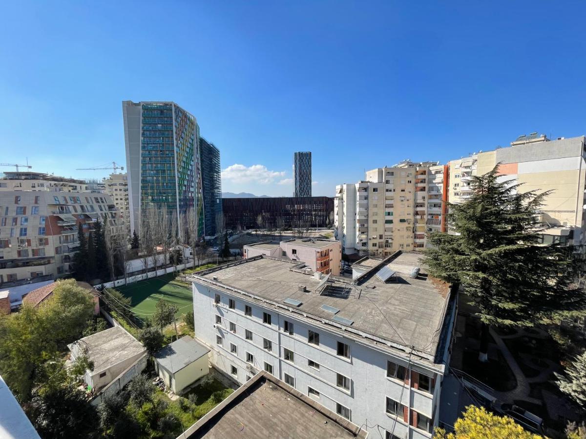 Queens Luxury Apartments تيرانا المظهر الخارجي الصورة