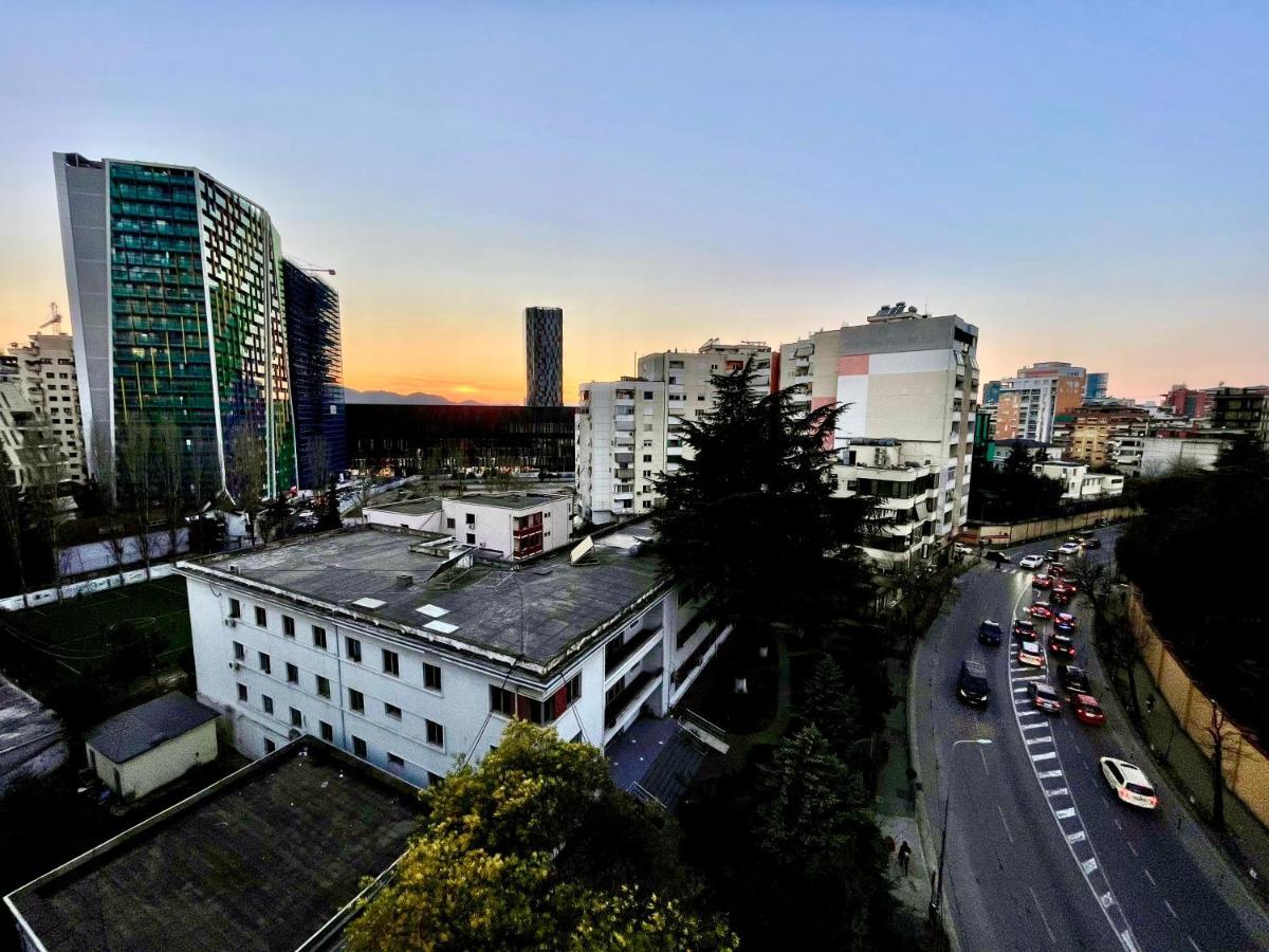 Queens Luxury Apartments تيرانا المظهر الخارجي الصورة